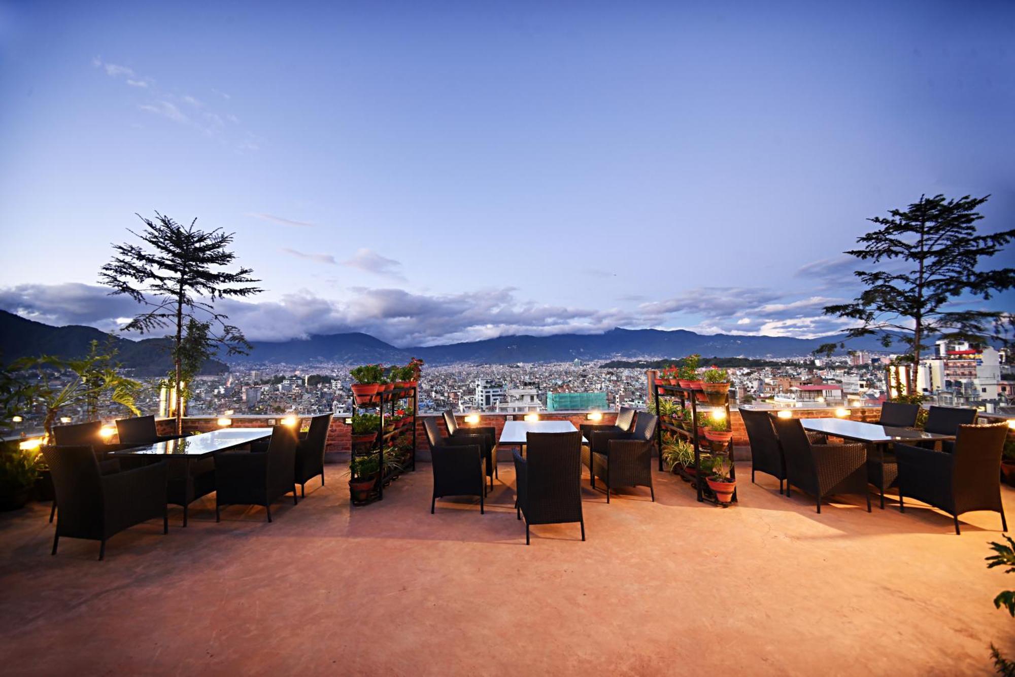 Woodapple Hotel&Spa Kathmandu Buitenkant foto
